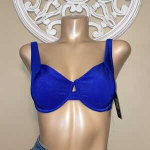 Wild Fable women’s bikini top D DD medium swim Blue ribbed solid underwire NWT